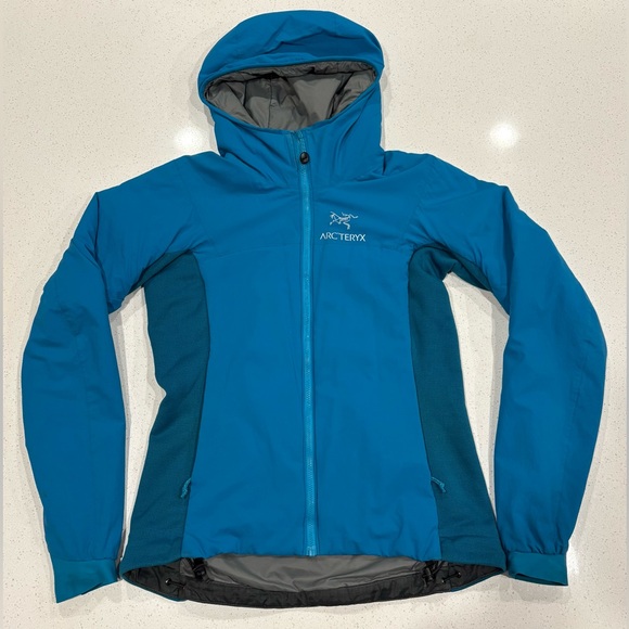 Arc'teryx Jackets & Blazers - Women’s S Arcteryx Atom Jacket
